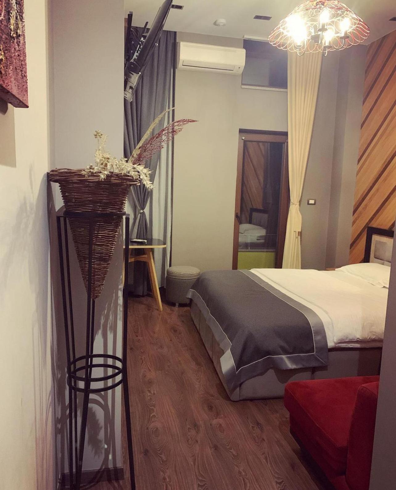 קורצ'ה Guest House People מראה חיצוני תמונה